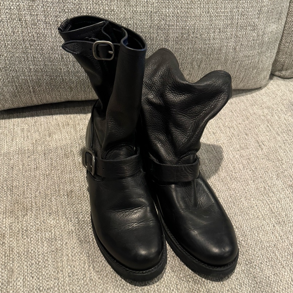 Women’s Frye Abigail Moto Short Boot